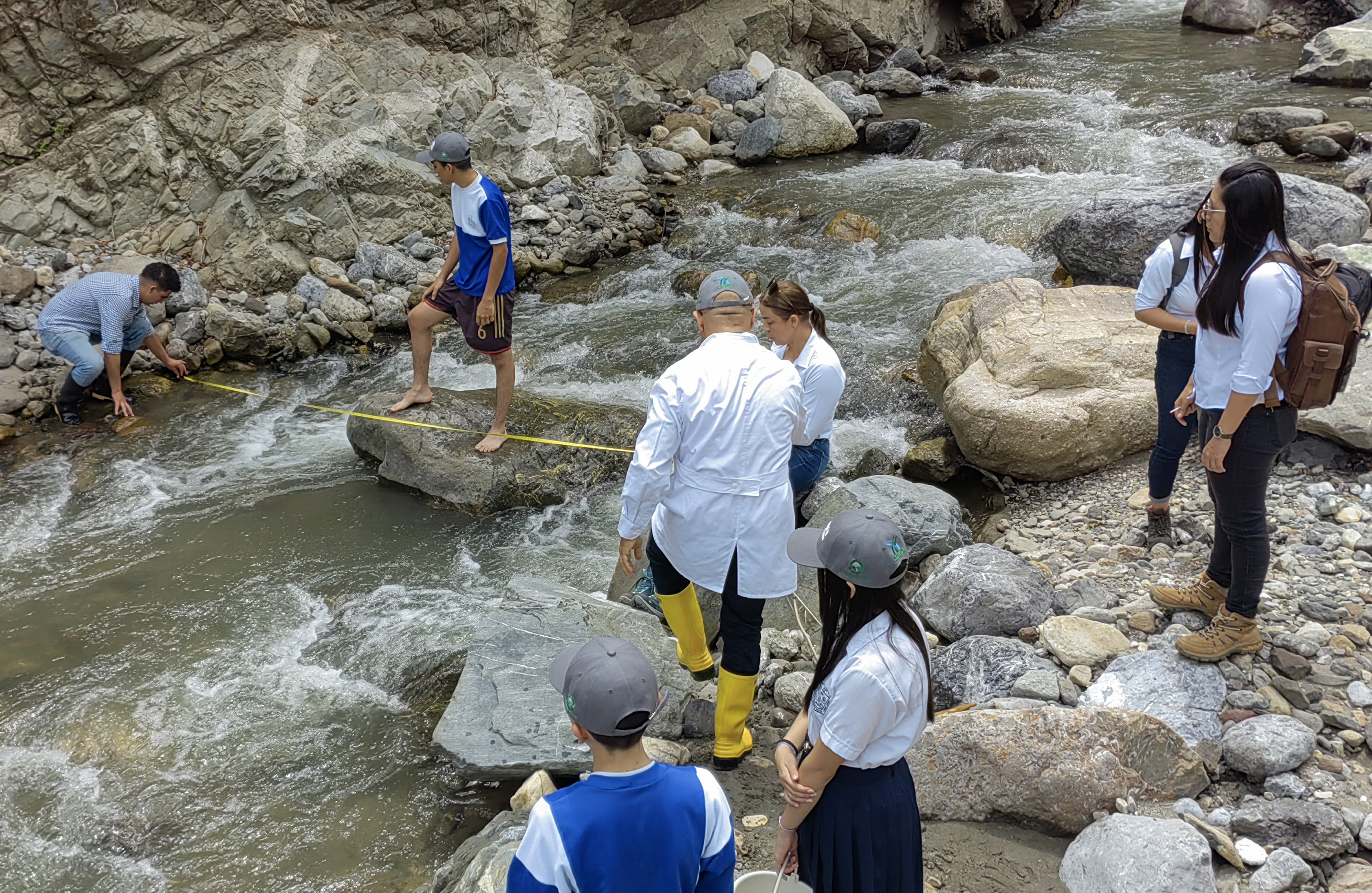 El monitoreo participativo en la Unidad Hidrográfica Río Tona, da sus primeros resultados para alcanzar la gobernanza del agua en Santander