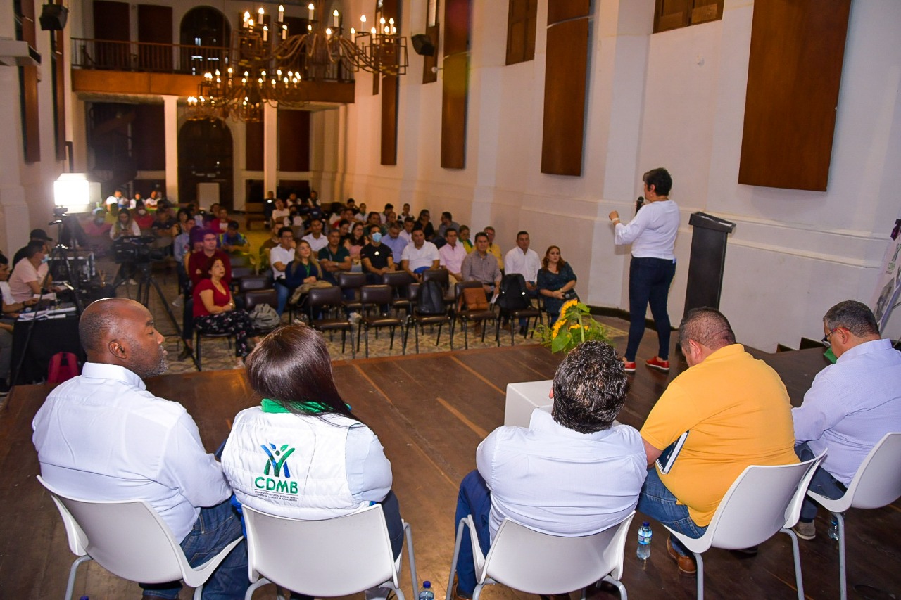 Importantes conclusiones se dieron en el conversatorio: 'Mercurio un asunto de corresponsabilidad nacional'