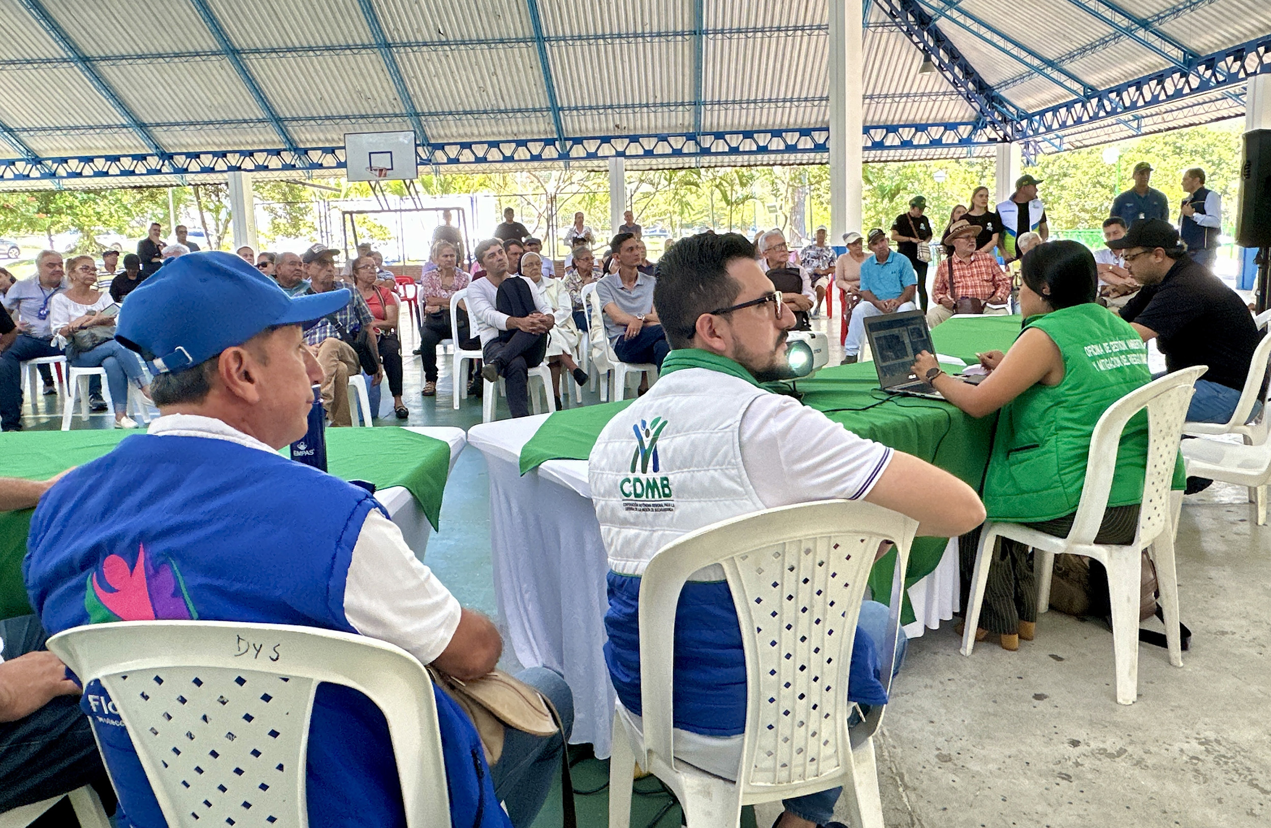 CDMB, EMPAS y Alcaldías de Piedecuesta y Floridablanca ejecutan plan integral para recuperación de la quebrada Mensulí